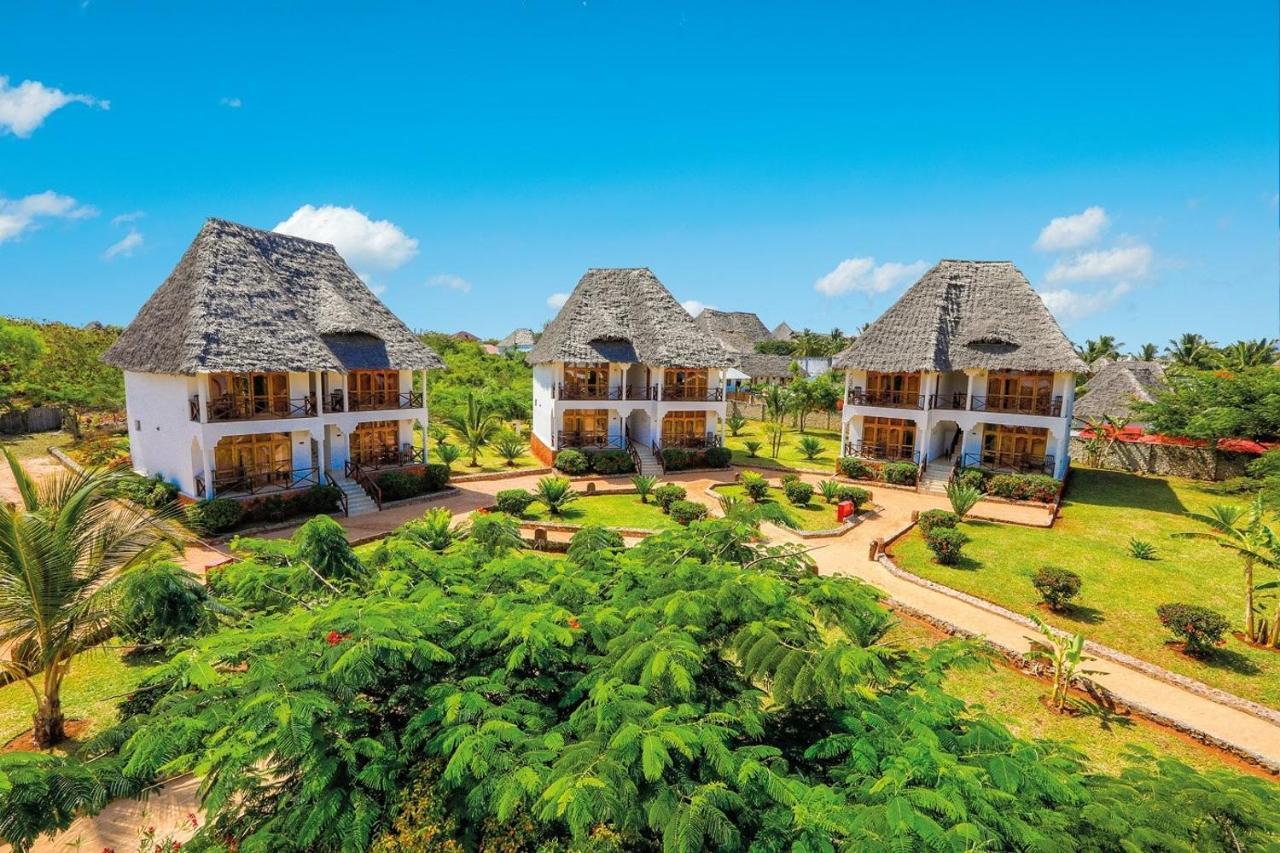 Veraclub Sunset Beach Nungwi Bagian luar foto