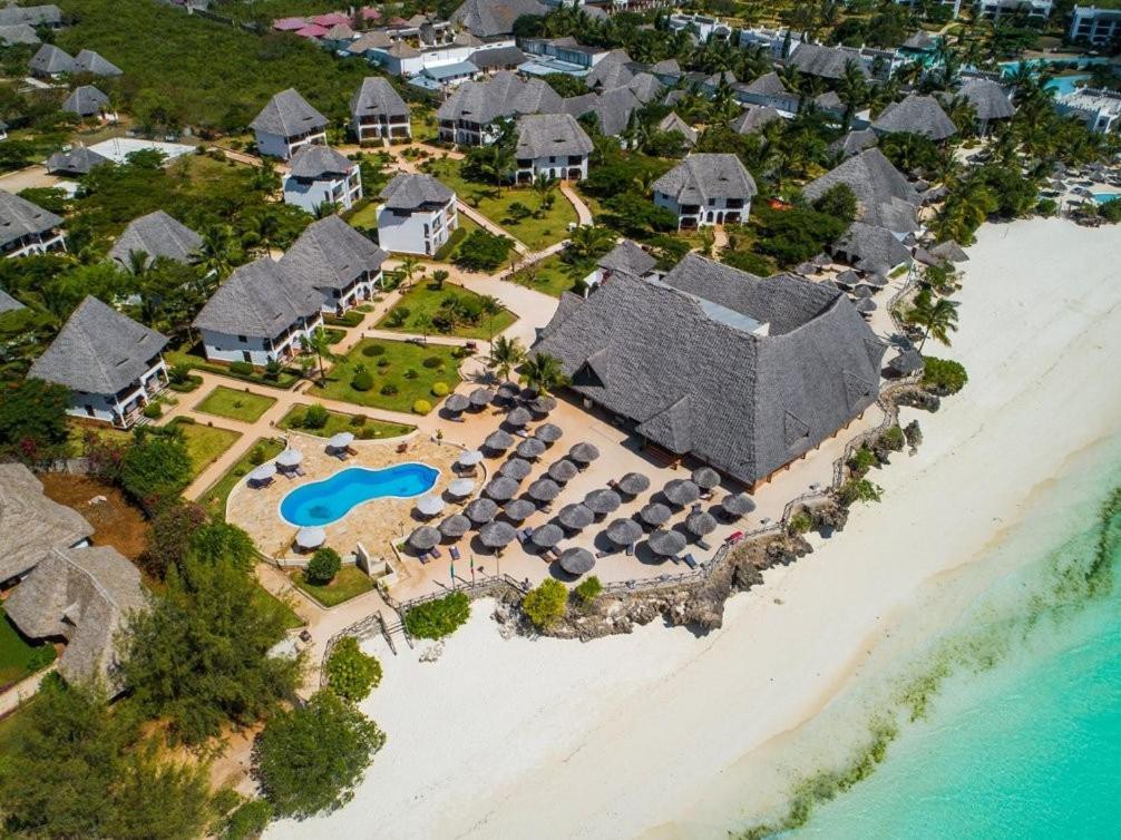 Veraclub Sunset Beach Nungwi Bagian luar foto