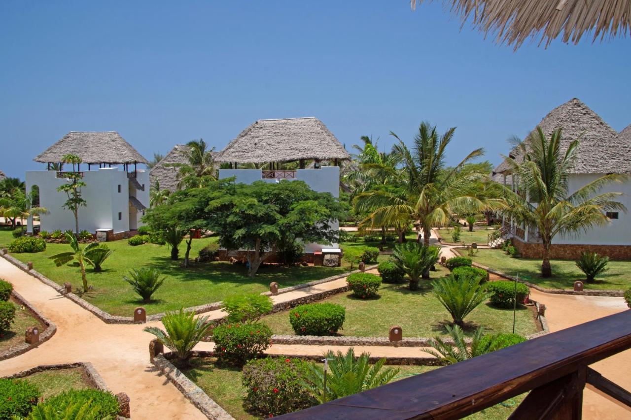 Veraclub Sunset Beach Nungwi Bagian luar foto